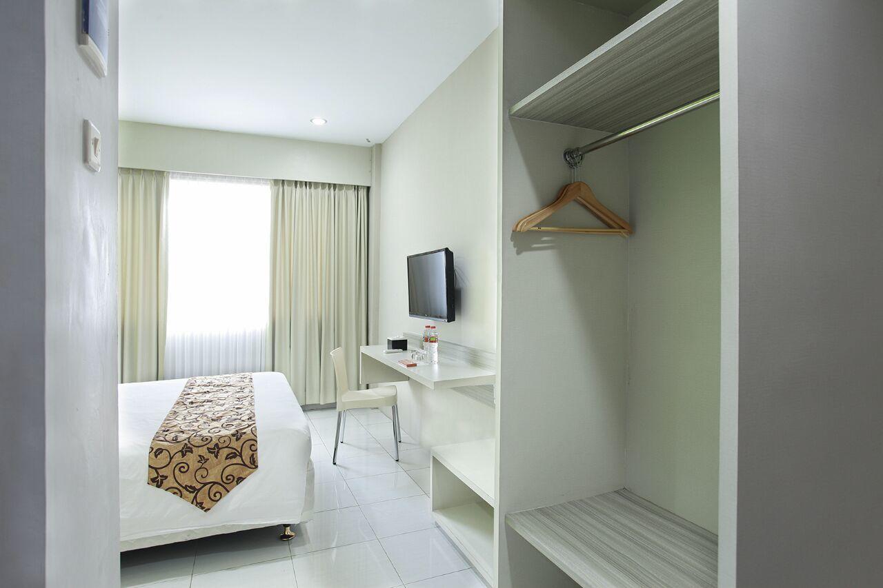 Rivisha Hotel Maguwo ภายนอก รูปภาพ